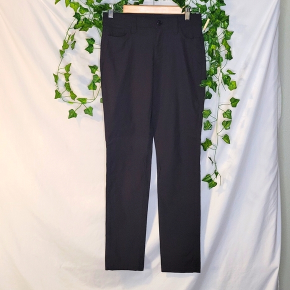 Eddie Bauer Pants - Eddie Bauer. Women's nylon and spandex pants. Size 2. EUC